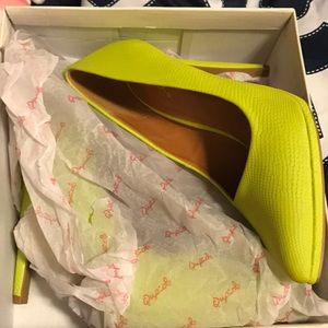 Qupid green pumps
